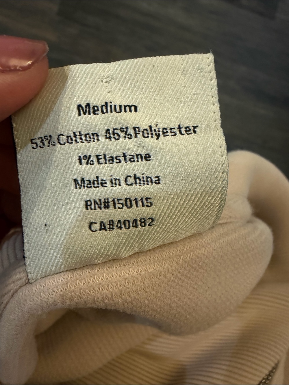 NWOT Varley Women’s Vine Half-Zip Oversized Beige Sweatshirt Size Medium - Picture 4 of 8
